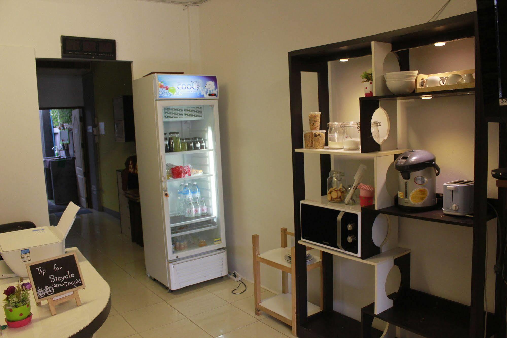 Cm City Hostel Chiang Mai Zewnętrze zdjęcie