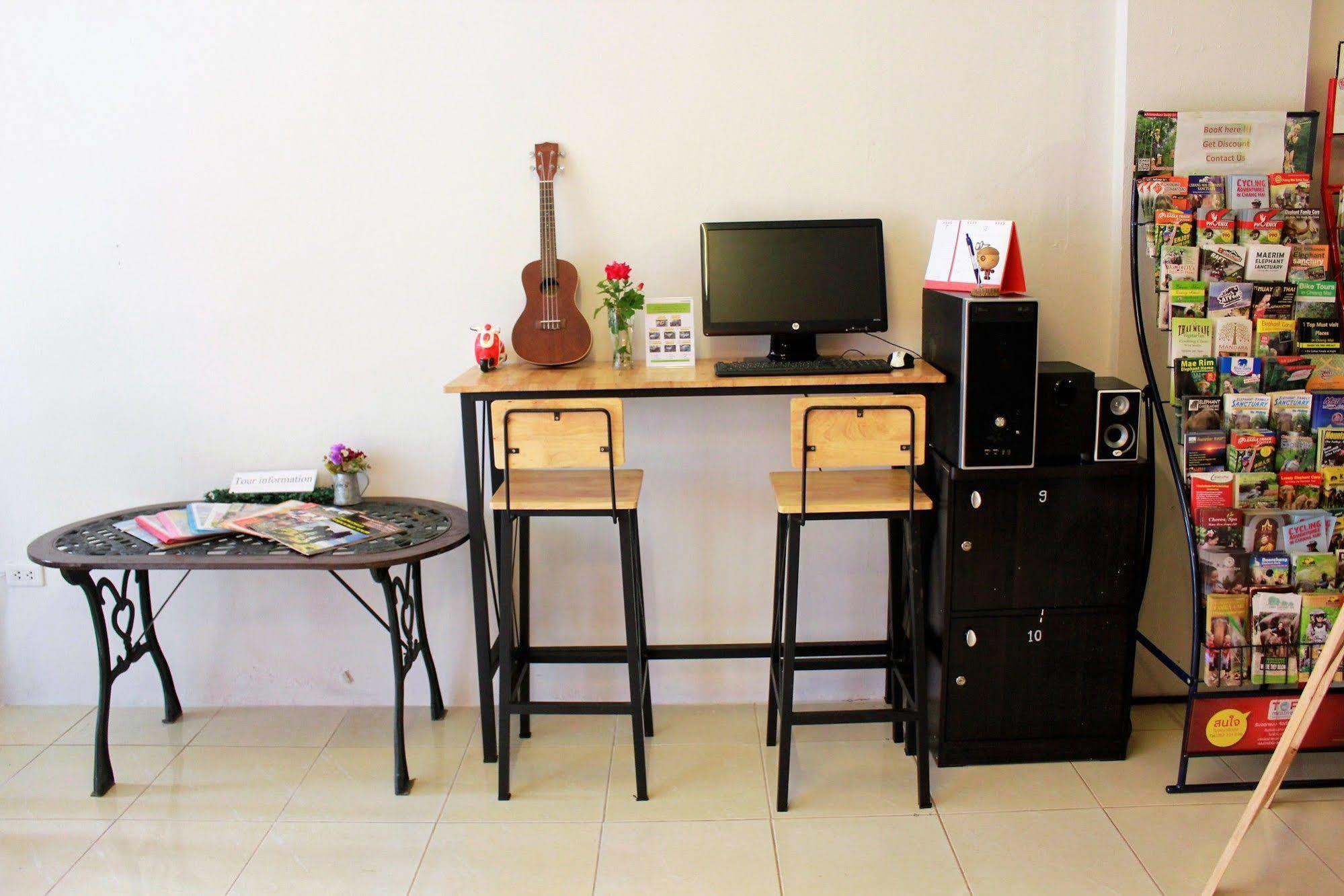 Cm City Hostel Chiang Mai Zewnętrze zdjęcie